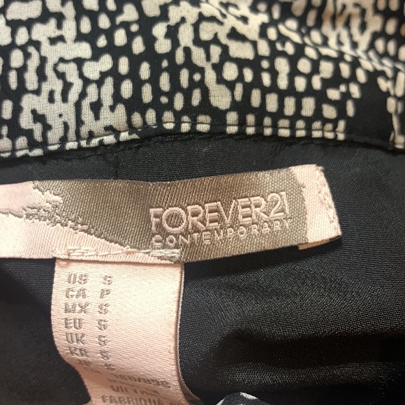 Forever 21 Dress Size S - Picture 5 of 5
